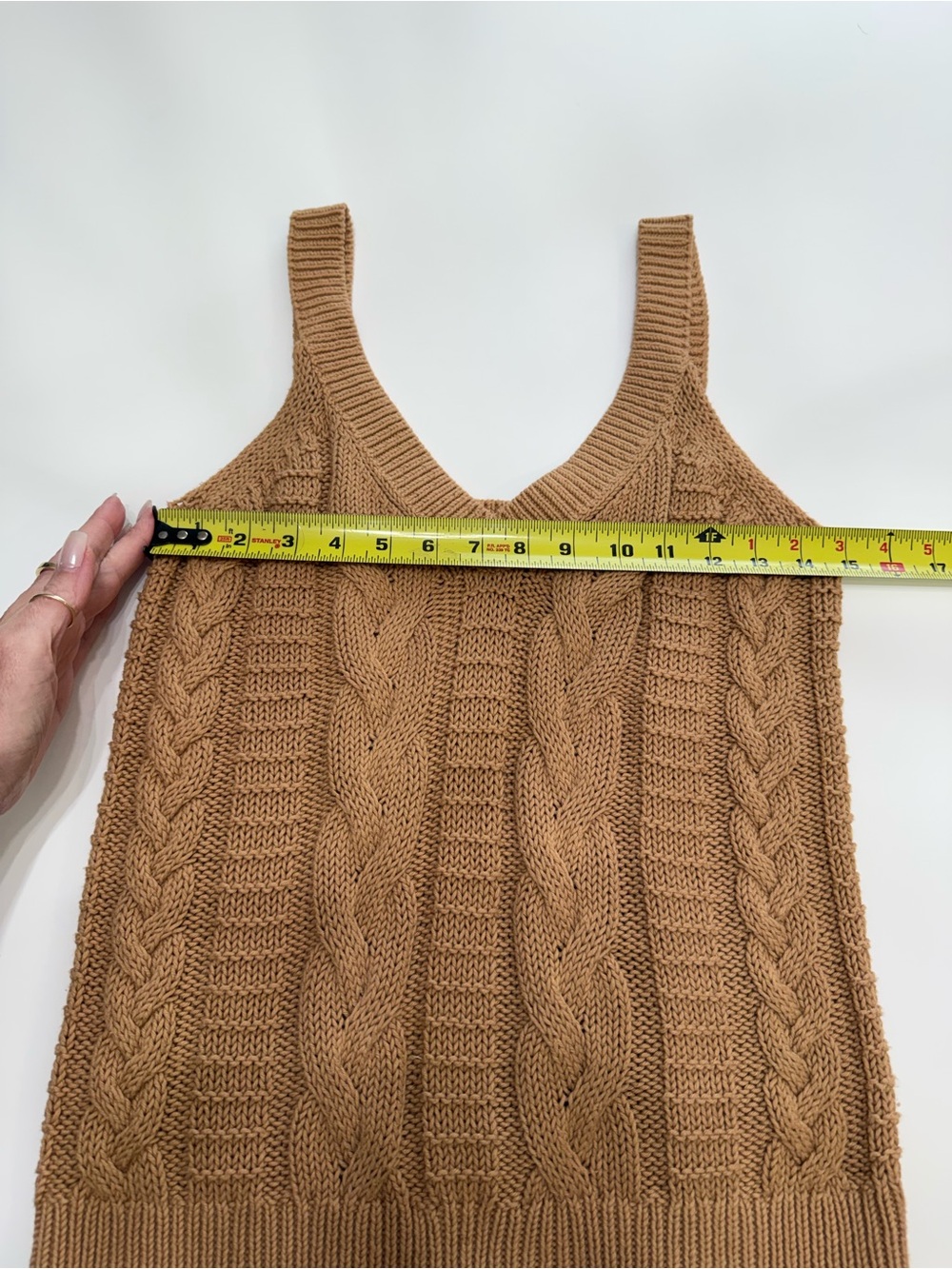 Banana Republic Cable Knit Sweater Tank - Picture 3 of 6
